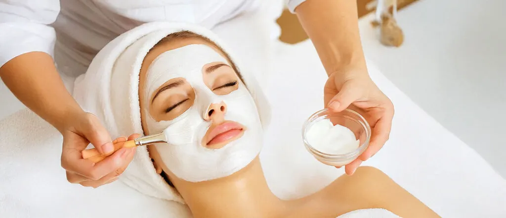 Permanent makeup and cosmetic tattoo services at VietBeautyHub